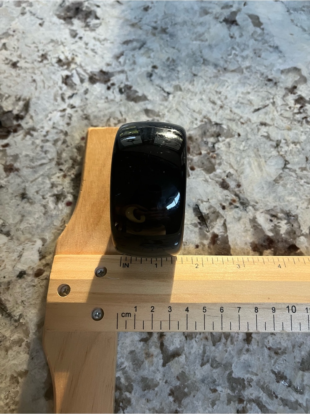 Vintage wide bangle. Black resin. Pre-Owned Condition-Good. Size S/M